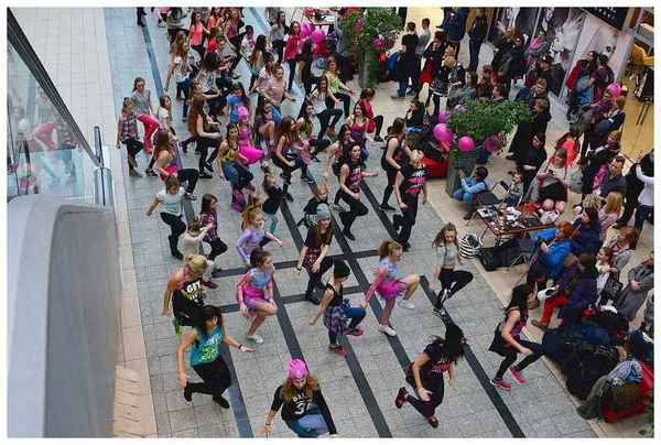 tancem pokazaly sprzeciw wobec przemocy, zdjęcie 21/40